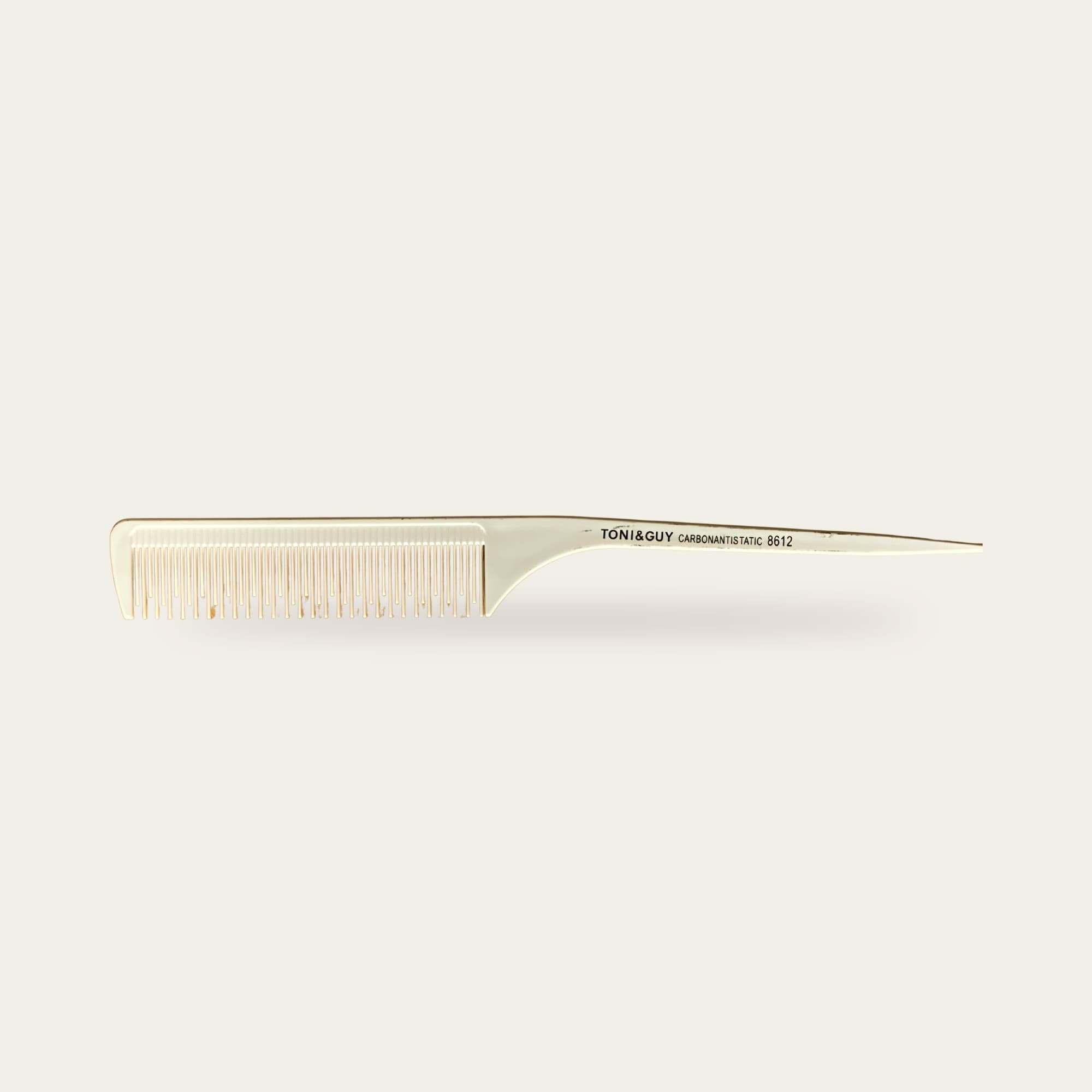 TONI&GUY PEIGNE à QUEUE CARBON ANTISTATIC 8612 BLANC